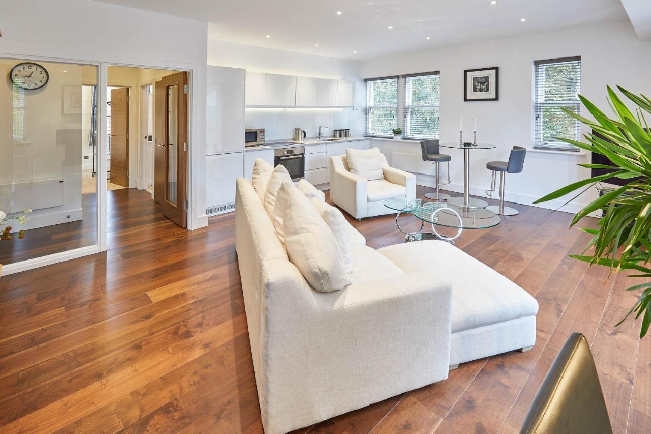 Host & - One Apartment Harrogate